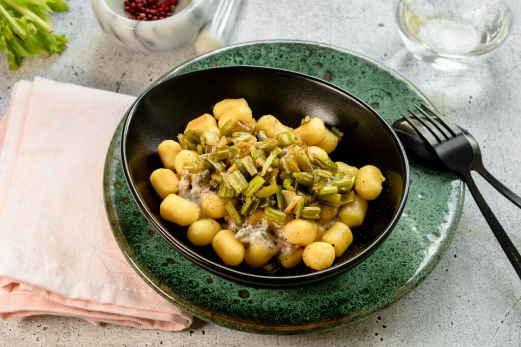 Gnocchi mit Gorgonzola und Sellerie - Aus Lauras Küche