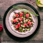 Belugalinsensalat mit Wassermelone und Labneh