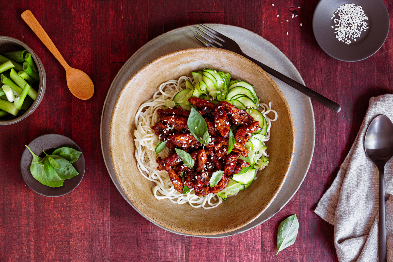 Zucchini Sojaschnetzel und Kokosnudeln