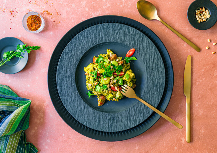 Avocado Risotto mit Spinat und Tomaten
