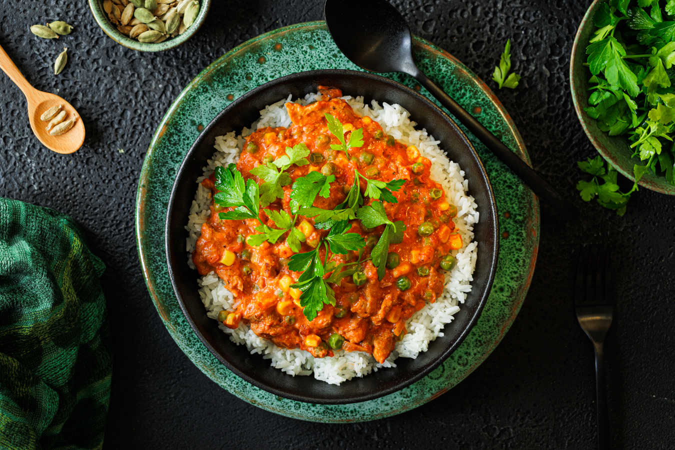 Erbsen Mais Curry mit Kardamom