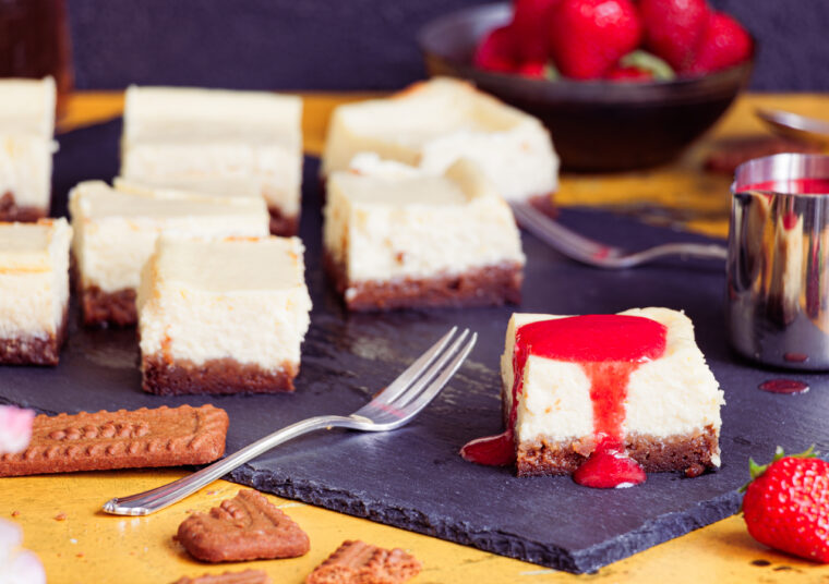 Cheesecake mit Erdbeersauce