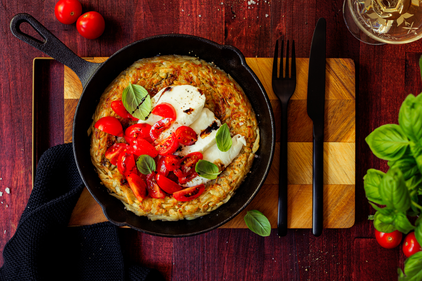 Rösti mit Tomate und Mozzarella
