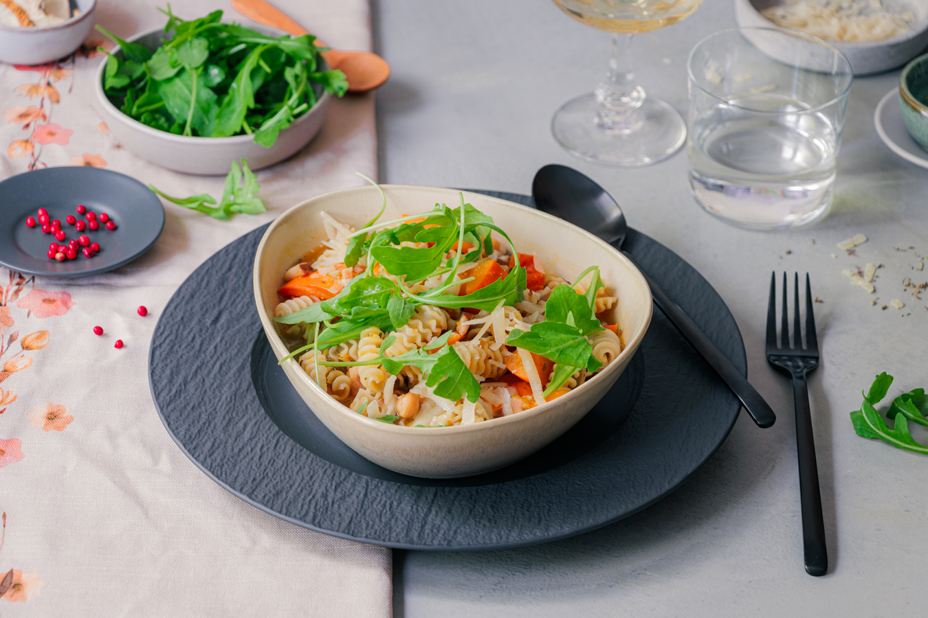 Pasta mit Kürbis und Kichererbsen