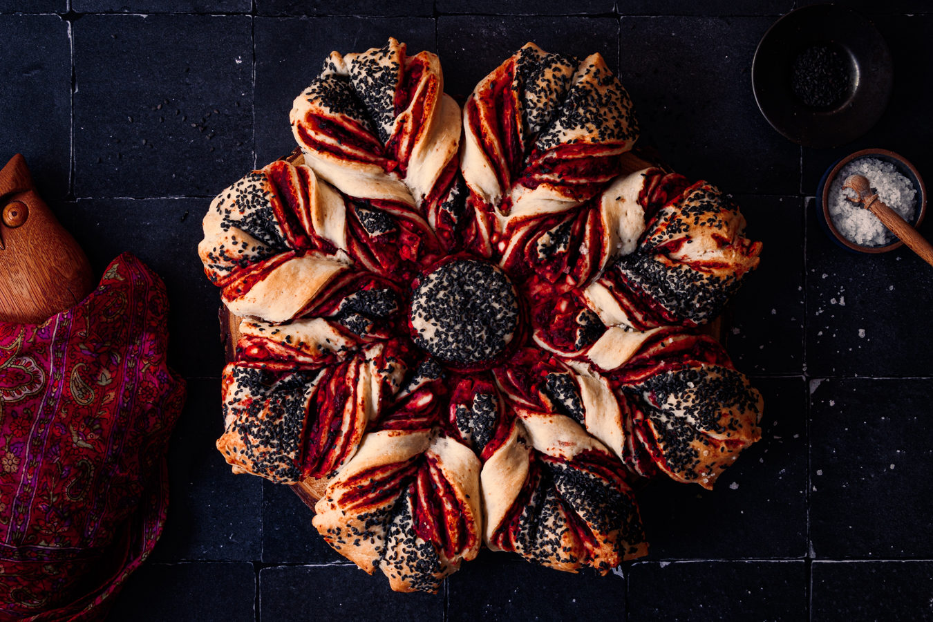 Star Bread mit Rote Bete und Feta